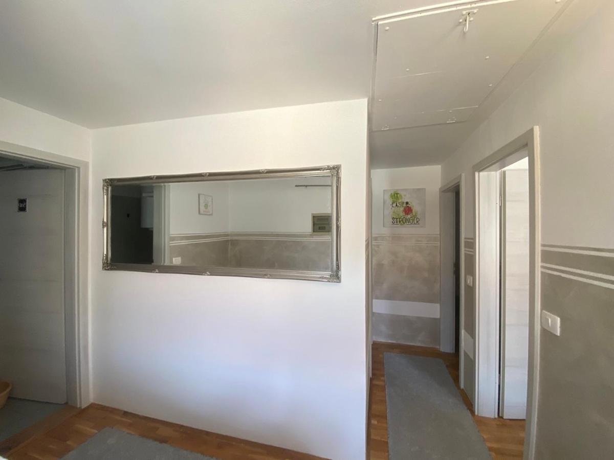 Apartment Mia コペル エクステリア 写真