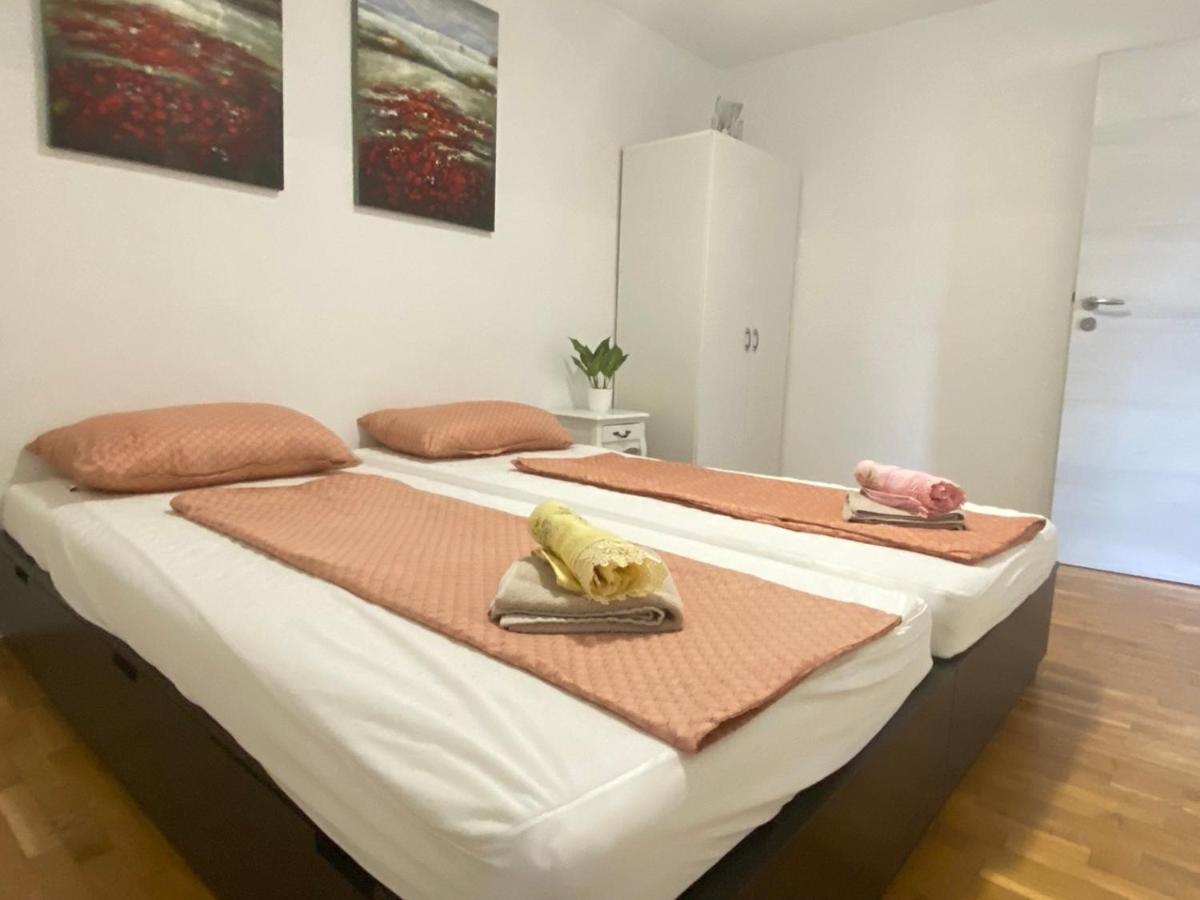 Apartment Mia コペル エクステリア 写真